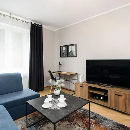 Kosinskiego By Renters Apartment *